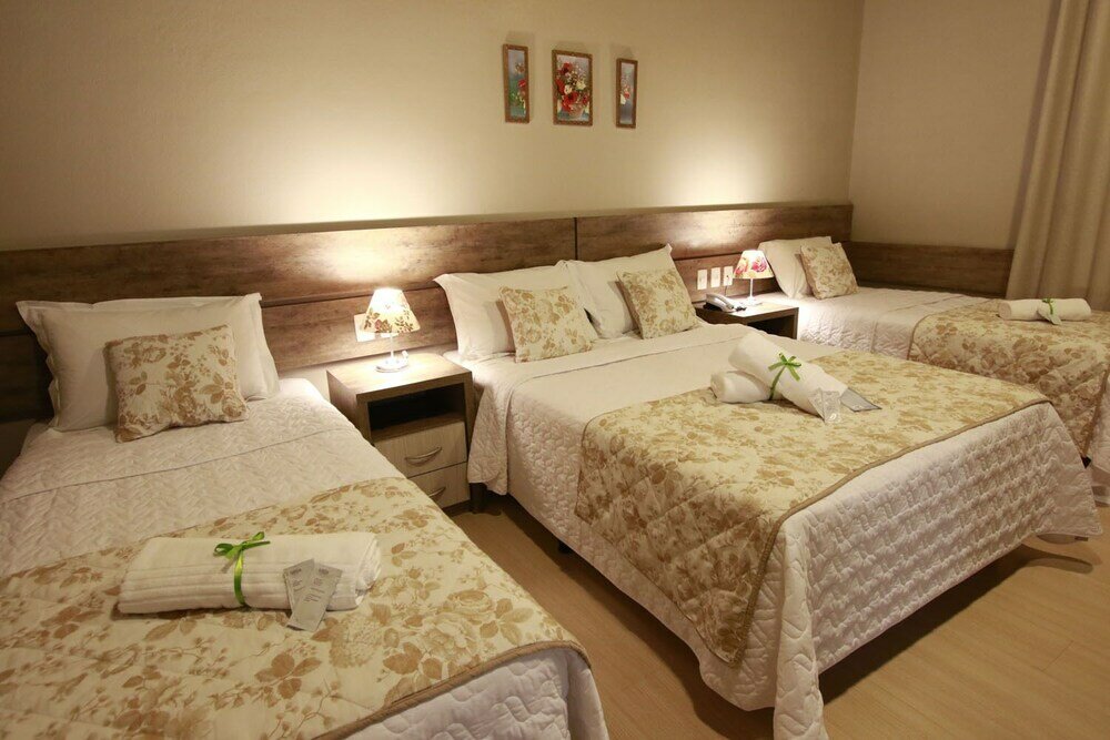 Фото Pousada Três Pinheiros