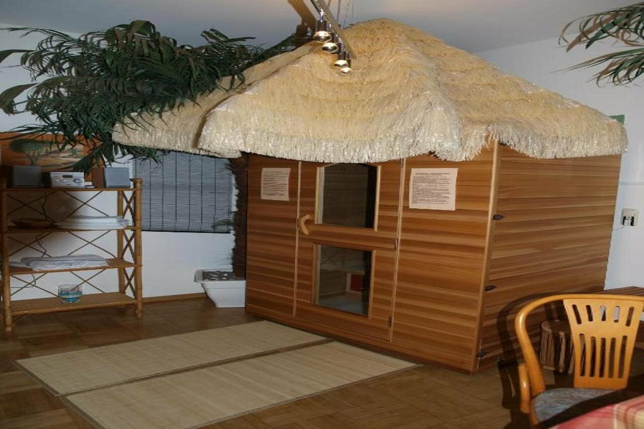 Фото Hotel-Restaurant Kastanienhof Lauingen