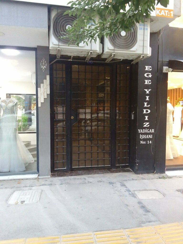 Bridal salon Mine Esmin Sposa, Izmir, photo