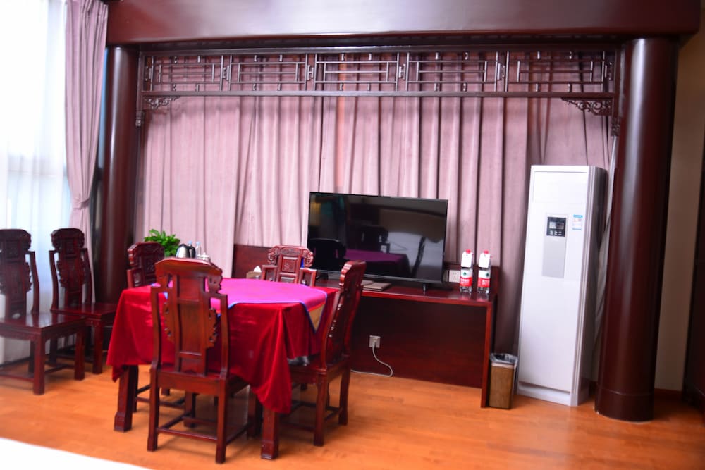Фото Yitingzhenshe Hotel