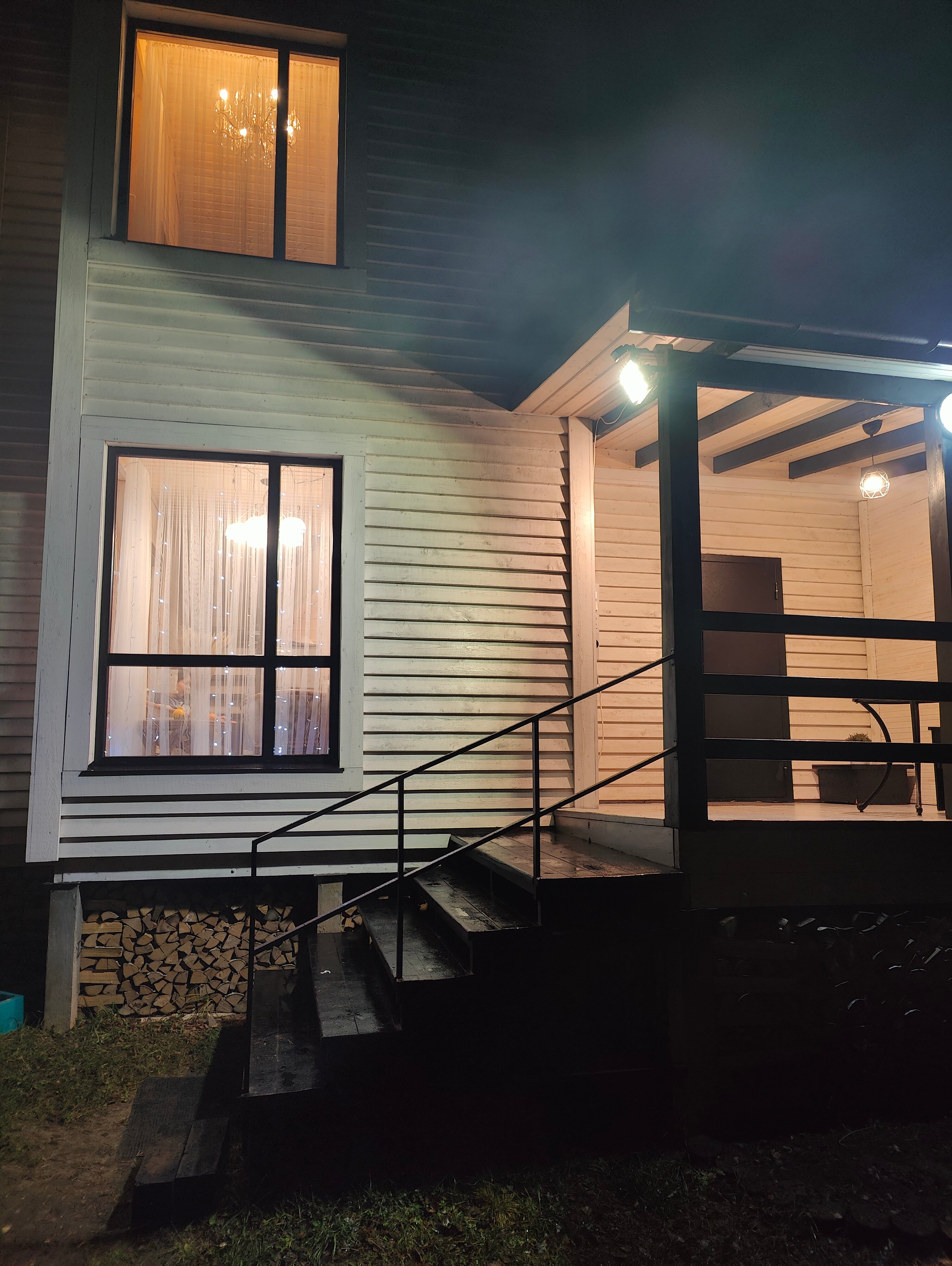 Фото Домик в лесу.76