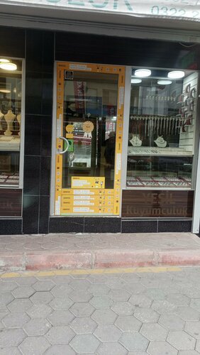 Yeşil Kuyumculuk Fotoğraf 1