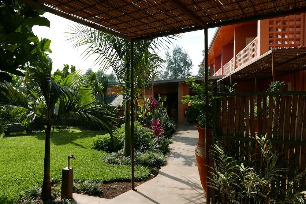 Фото 5 Swiss Hotel