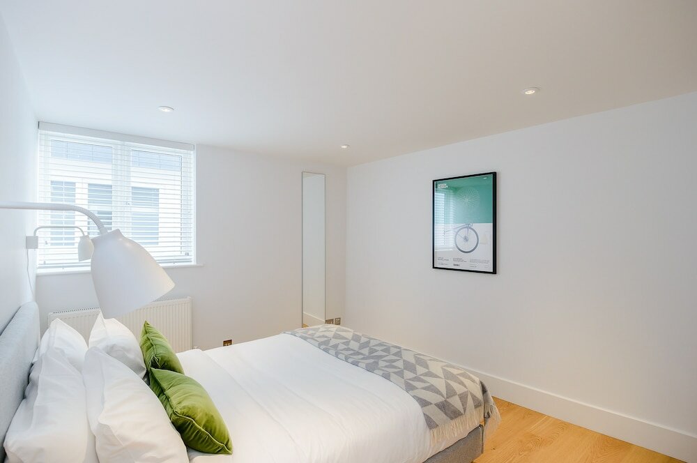 Фото Native Fulham