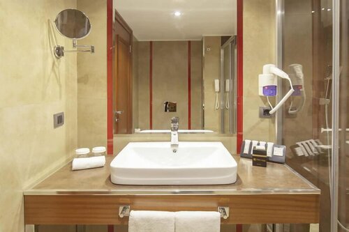 Гостиница Lamec Hotel Business в Гебзе