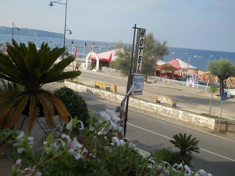 Фото Hotel Harmony