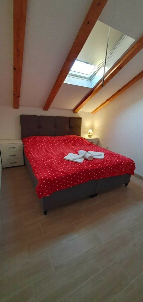 Фото Apartments and Rooms Zvjezdana