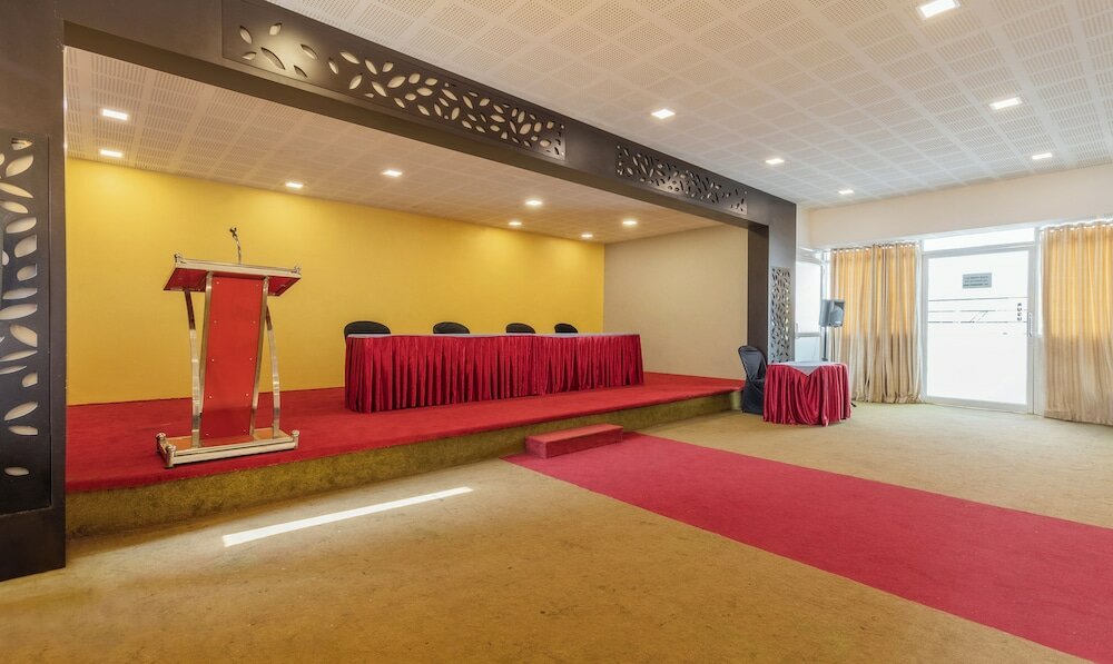 Фото Treebo Grand Canyon By D2V