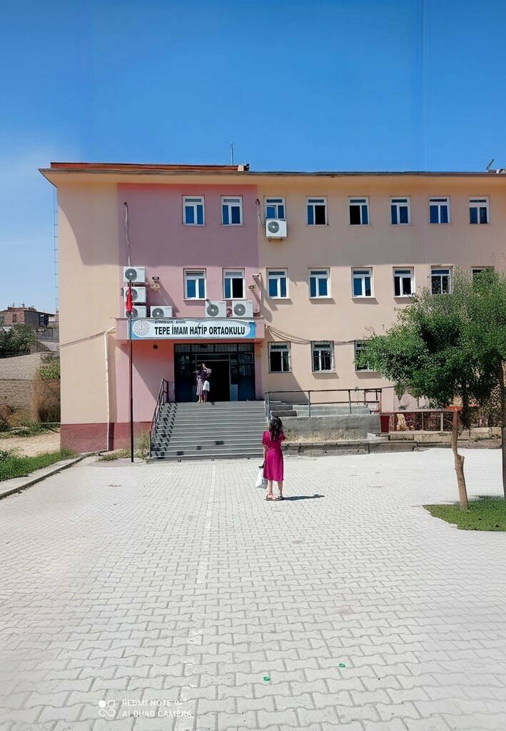 School Bismil Tepe Imam Hatip Middle School, Bismil, photo