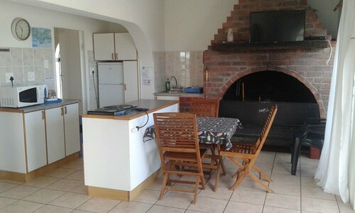 Гостиница Oom Piet Self Catering Accomodation