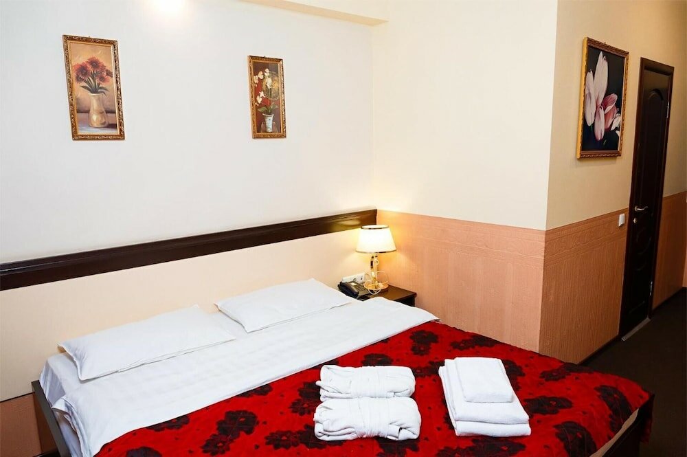 Фото Mildom Express