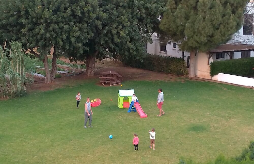 Фото Maricosta Hotel Apartments