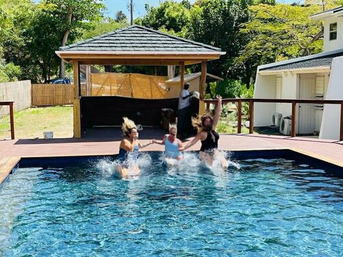 Апартаменты Mango Bay Resort