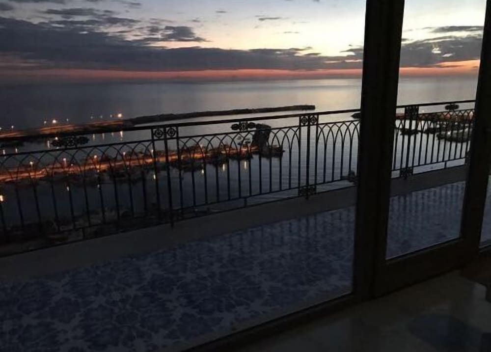 Фото Domus Maris Boutique Hotel