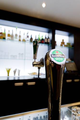 Фото Holiday Inn Express Amsterdam - Schiphol, an Ihg Hotel