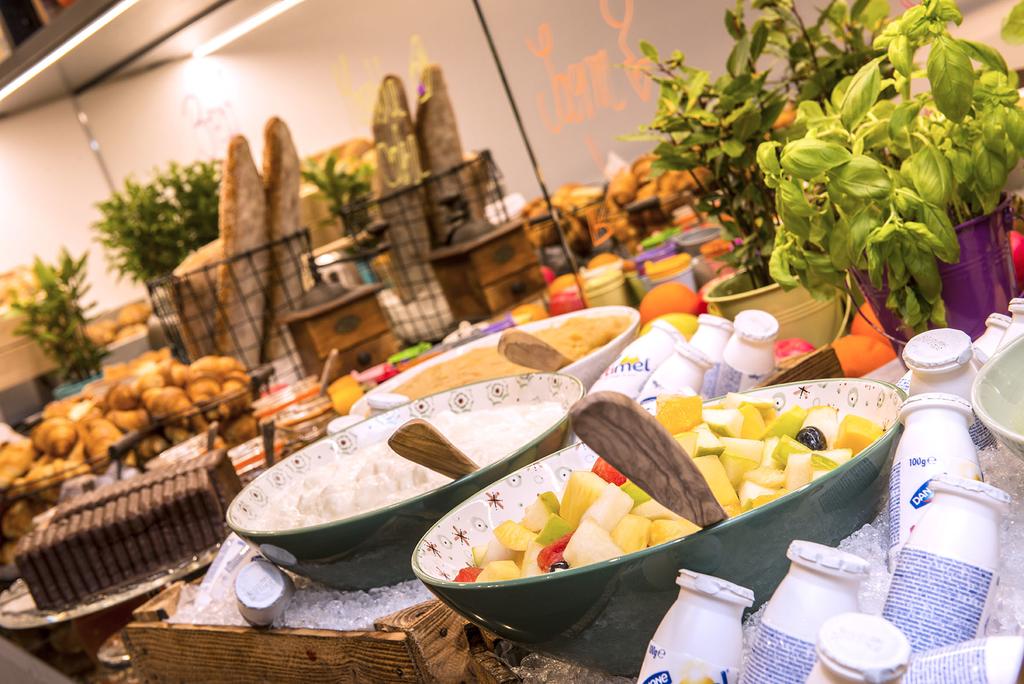 Фото Park Inn by Radisson Luxembourg City