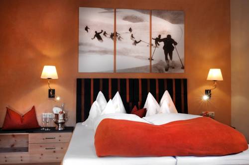 Фото Hotel Brunnenhof