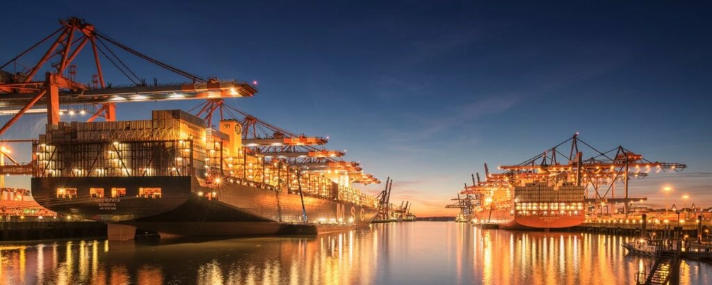 Shipbuilding, ship repair Alawraq Alrabiha Marine Maintenance, Dubai, photo