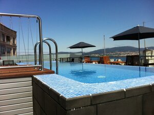 Гостиница Hotel Silken Axis Vigo