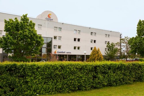 Гостиница Comfort Hotel Aeroport Lyon St Exupery в Ла-Туре-дю-Пене