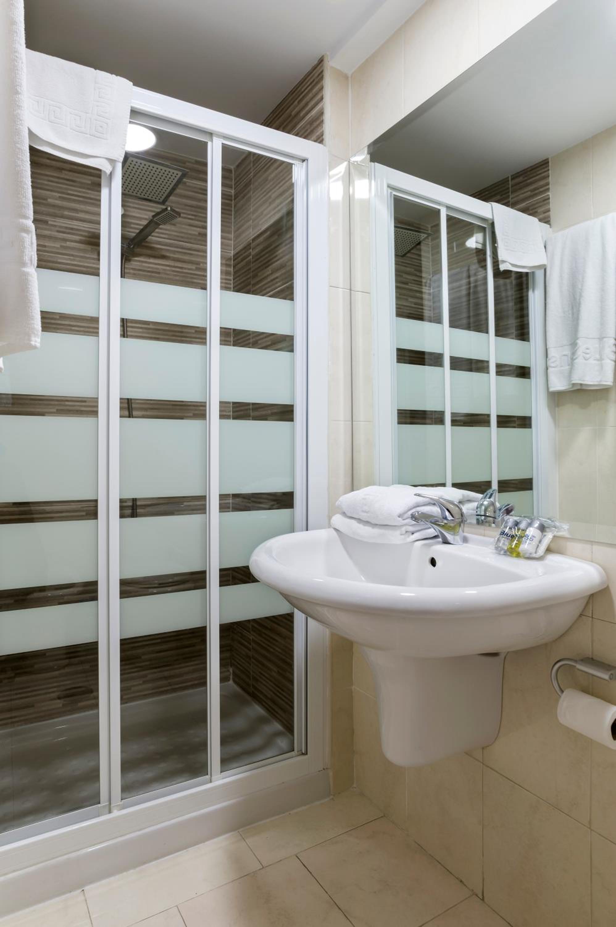 Фото Boutique Urban Madrid Serrano