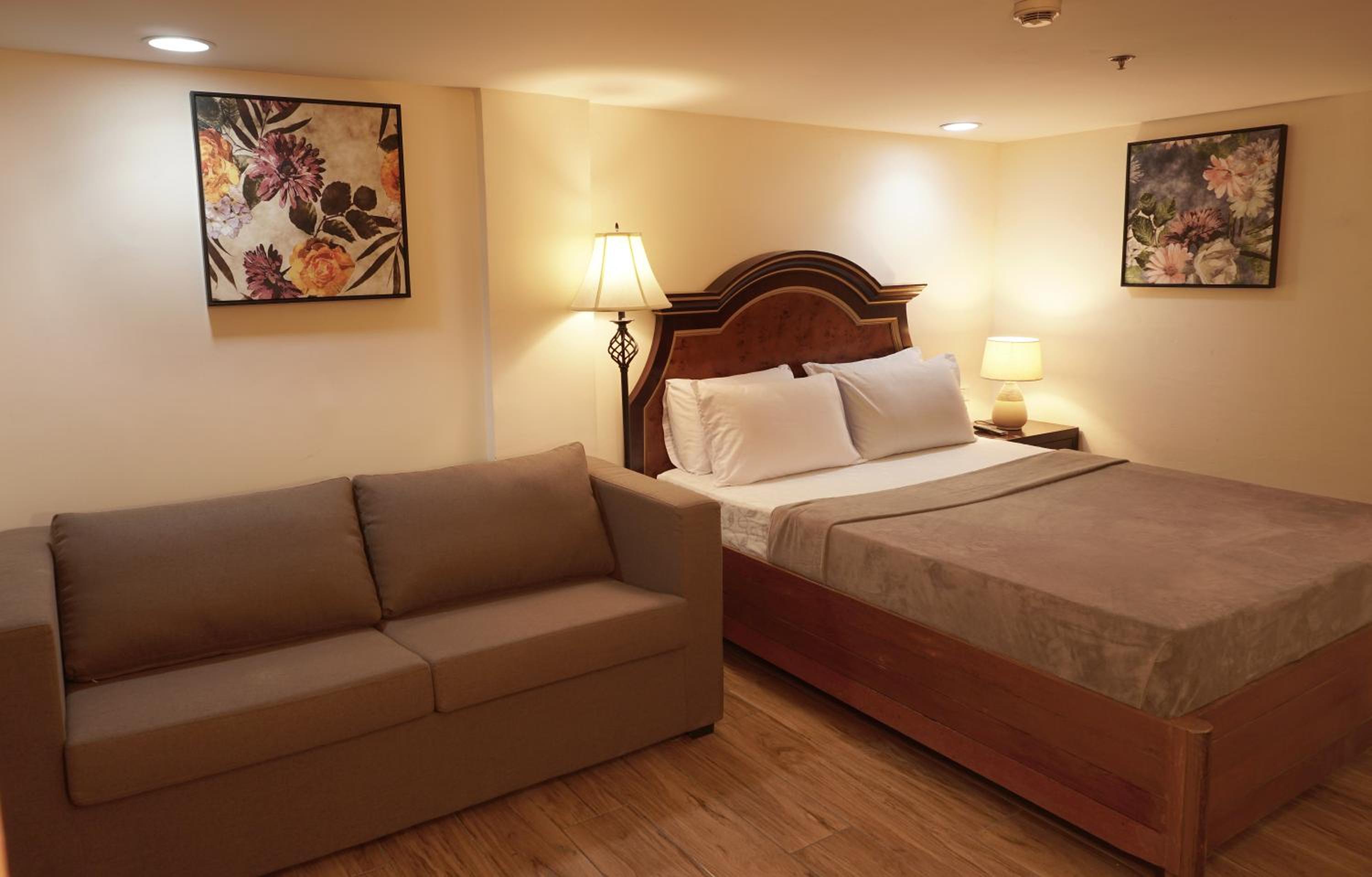 Фото 1775 Adriatico Suites