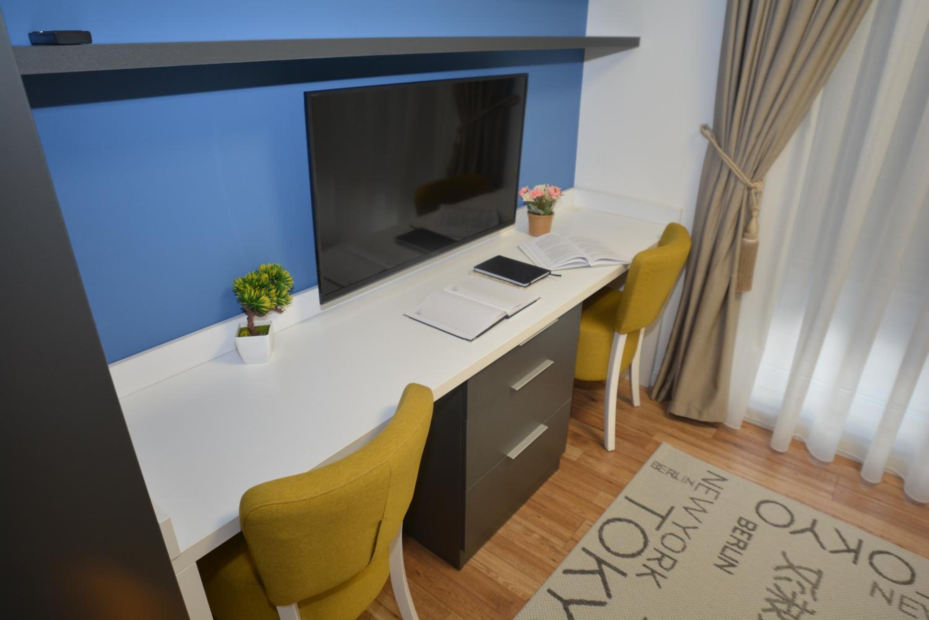 Фото Hotel Family