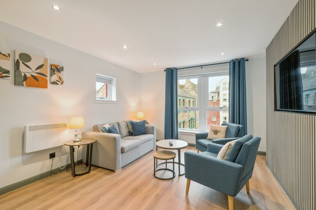 Apartments Holyrood Aparthotel, Edinburgh, photo