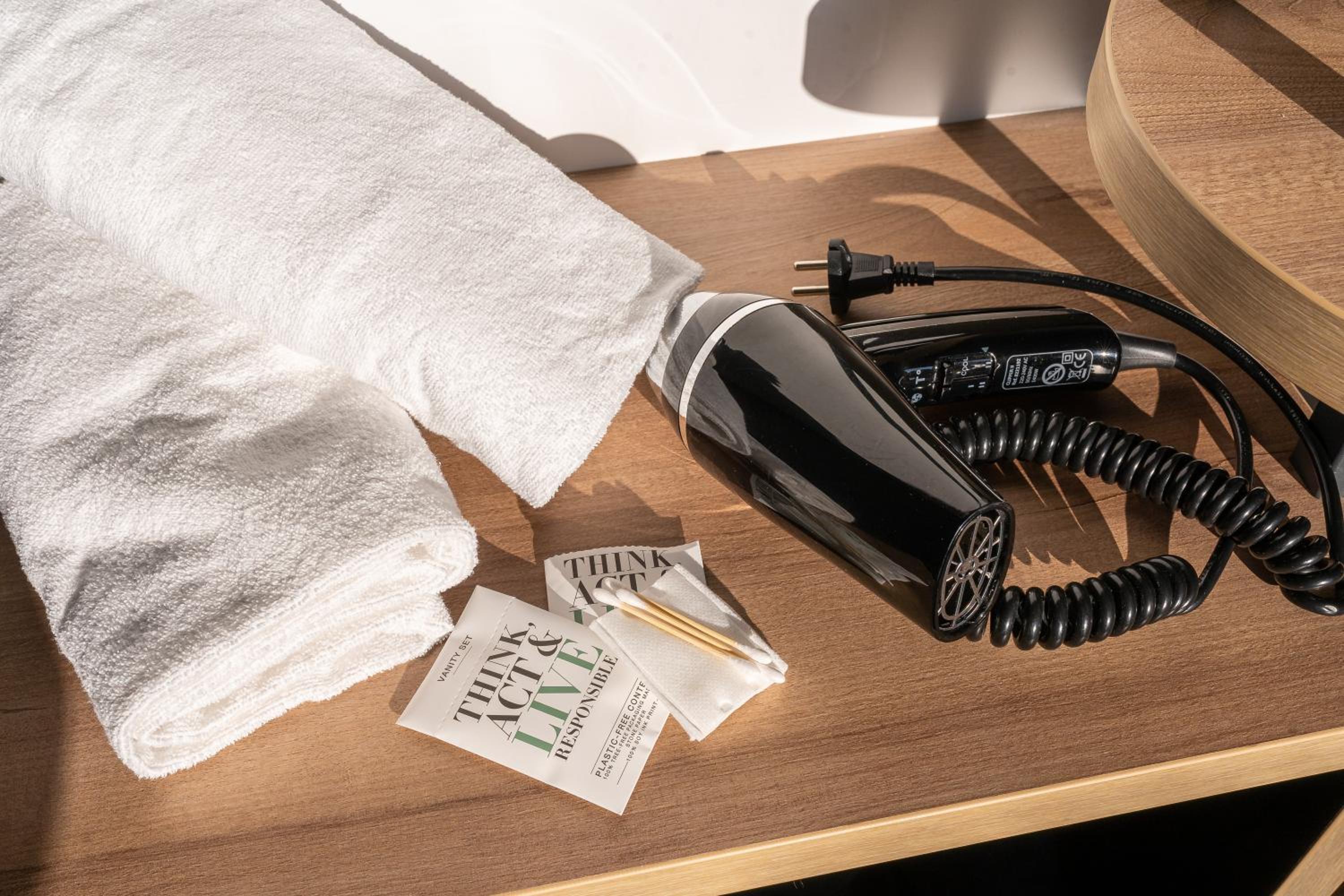 Фото B&b Hotel Paris Gennevilliers Asnières