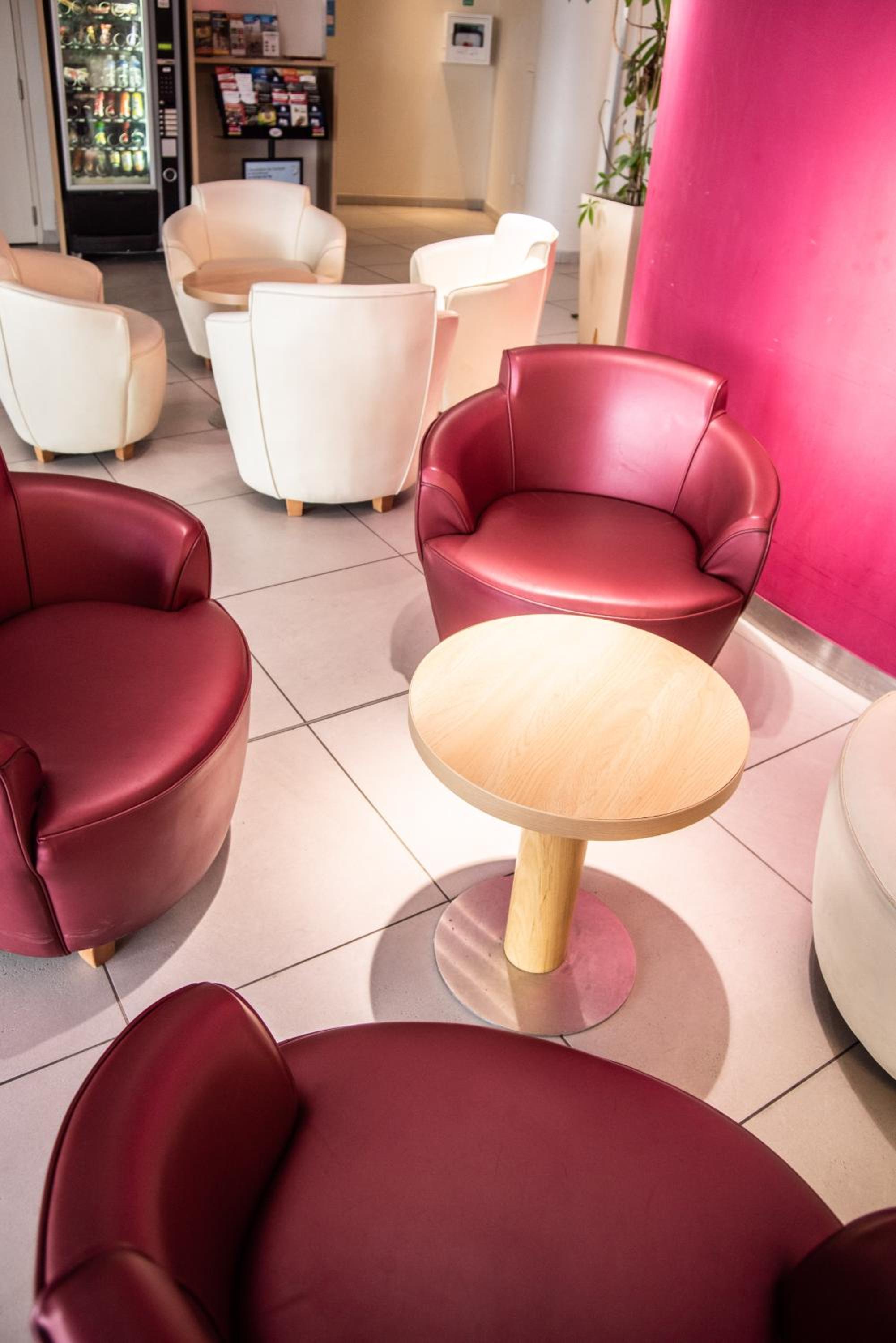 Фото Hotel Marseille Centre Gare Saint-Charles