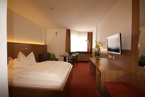 Гостиница Isar Hotel во Фрайзинге