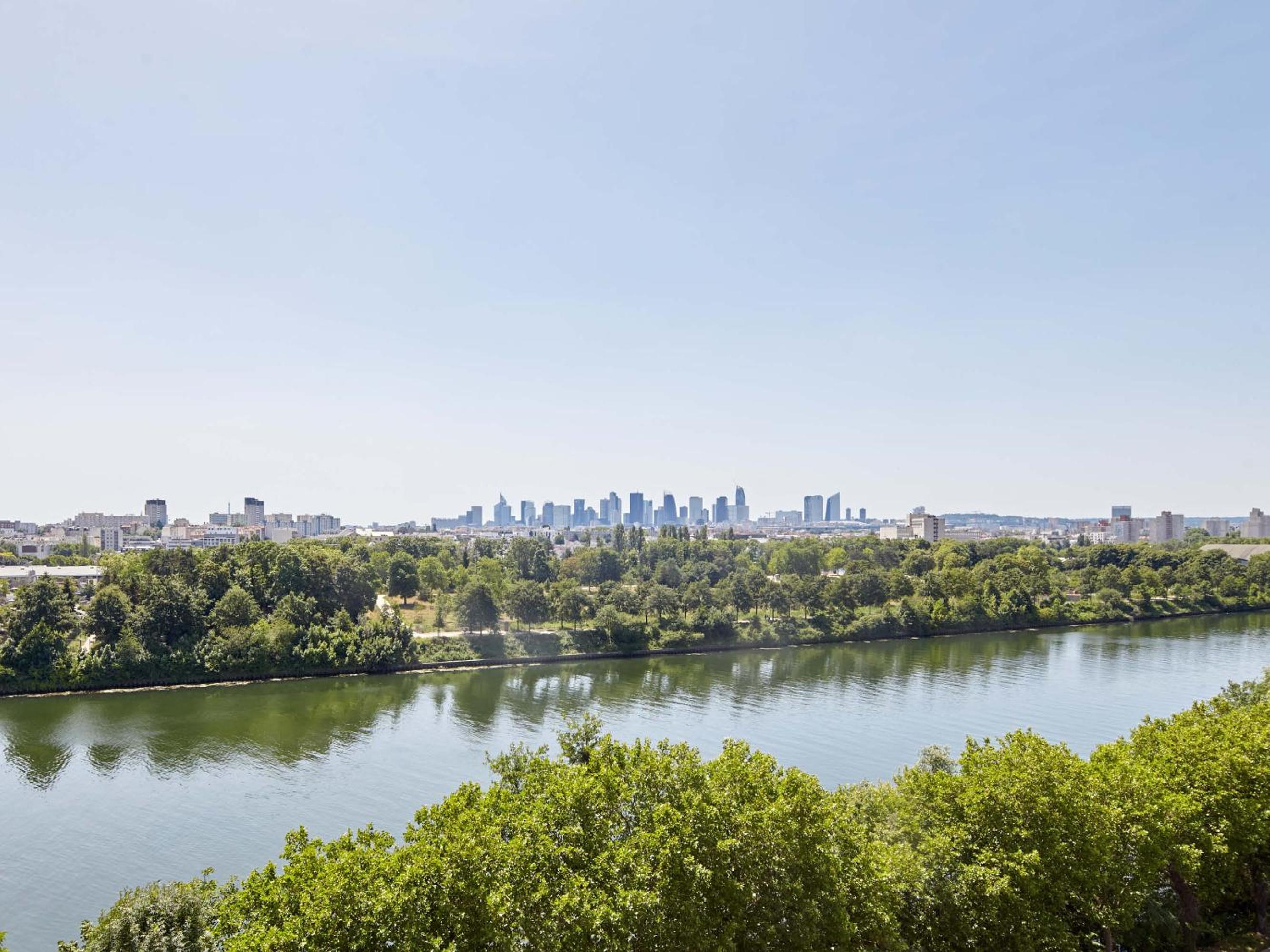 Фото B&b Hôtel Argenteuil