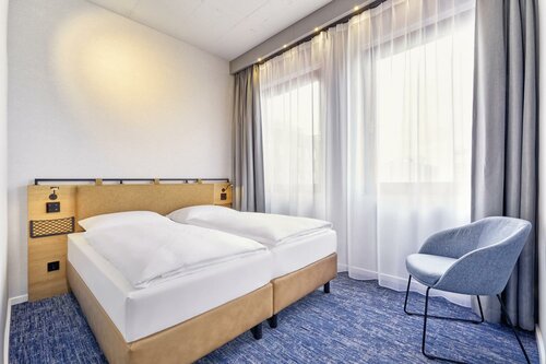 Гостиница H2 Hotel Düsseldorf Seestern