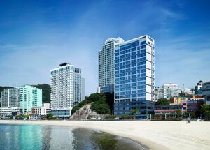 Гостиница Fairfield by Marriott Busan Songdo Beach в Пусане