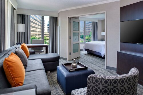 Гостиница Chicago Marriott Suites O'Hare