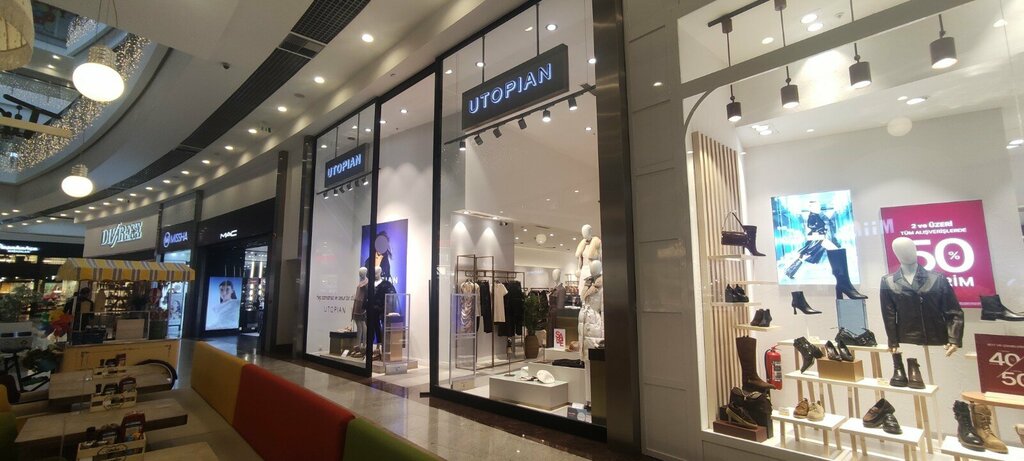 Clothing store Utopian, Ankara, photo