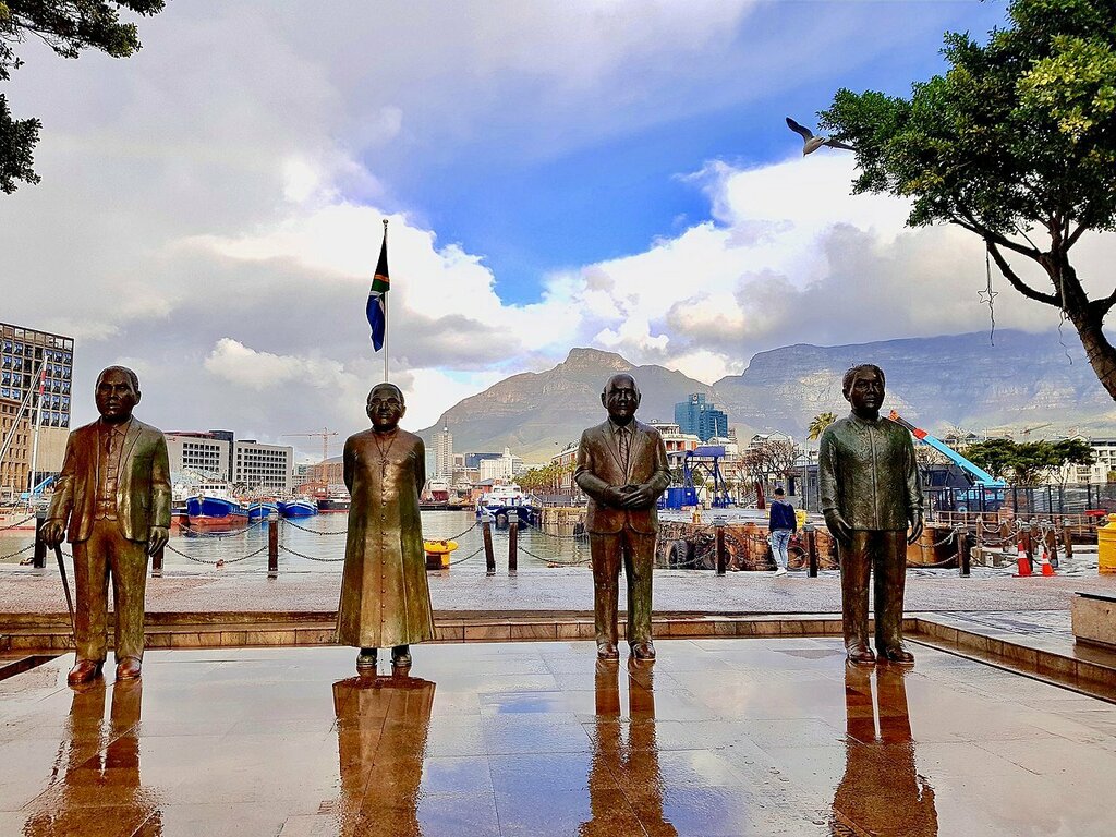 Landmark, attraction Nobel Square, Capetown, photo