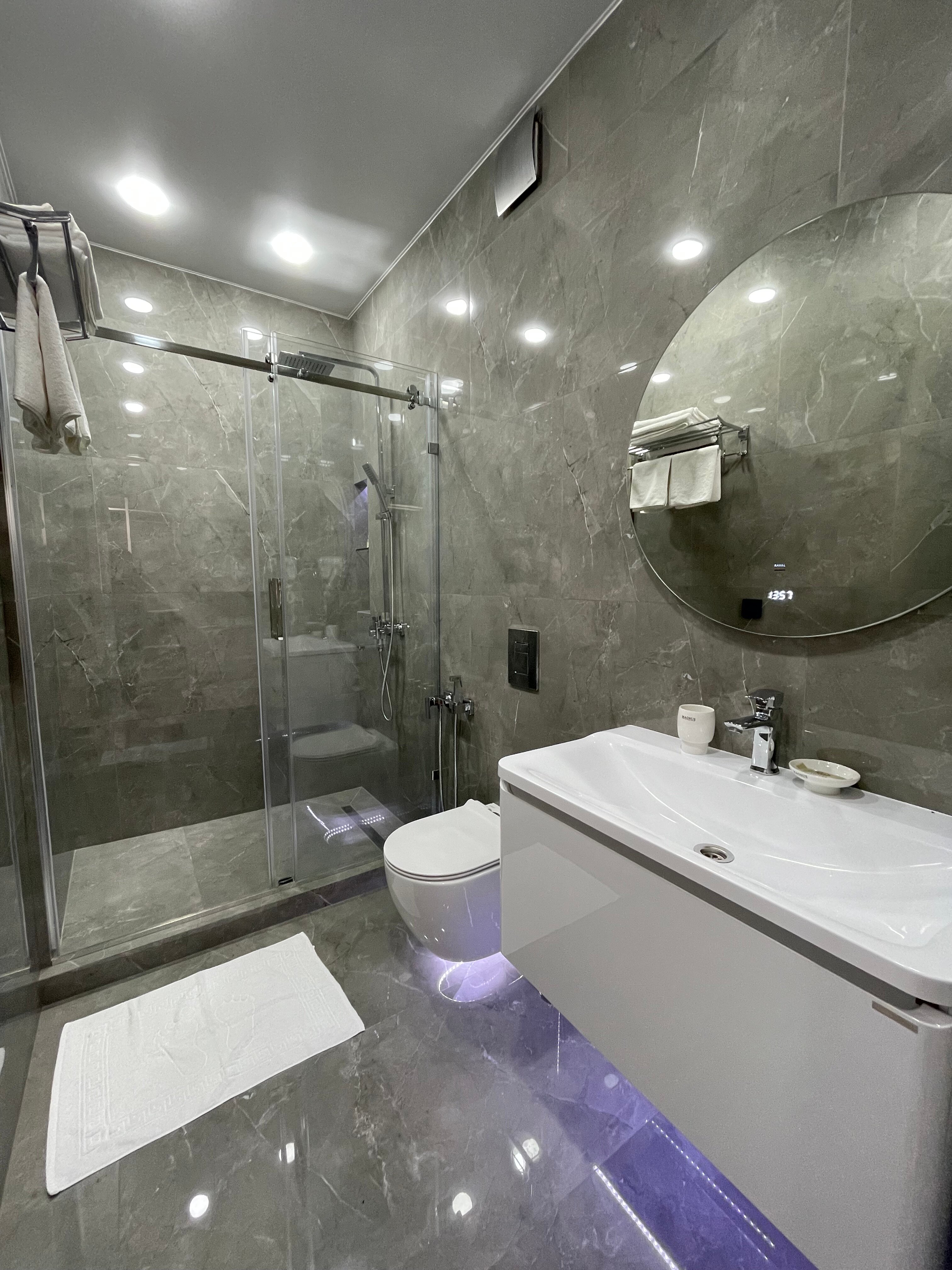 Фото Атмосфера