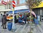 Nur Greengrocer (Istanbul, Umraniye, Ataturk Neighborhood, Fatih Sultan Mehmet Avenue, 20A) ، متجر بيع خضر خضروات طازجة