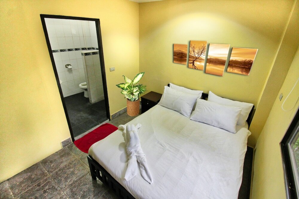 Фото Phratamnak Inn