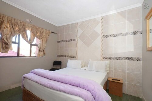 Гостиница Legacy Guest Lodge в Йоханнесбурге