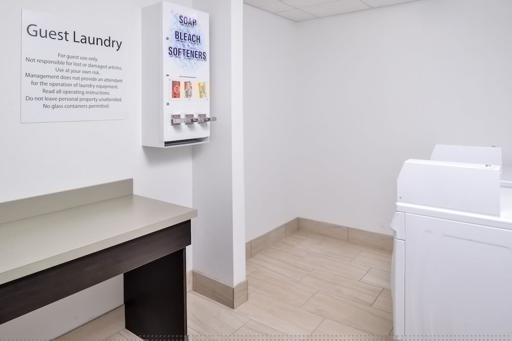 Фото Holiday Inn Express & Suites Kansas City - Lee's Summit, an Ihg Hotel