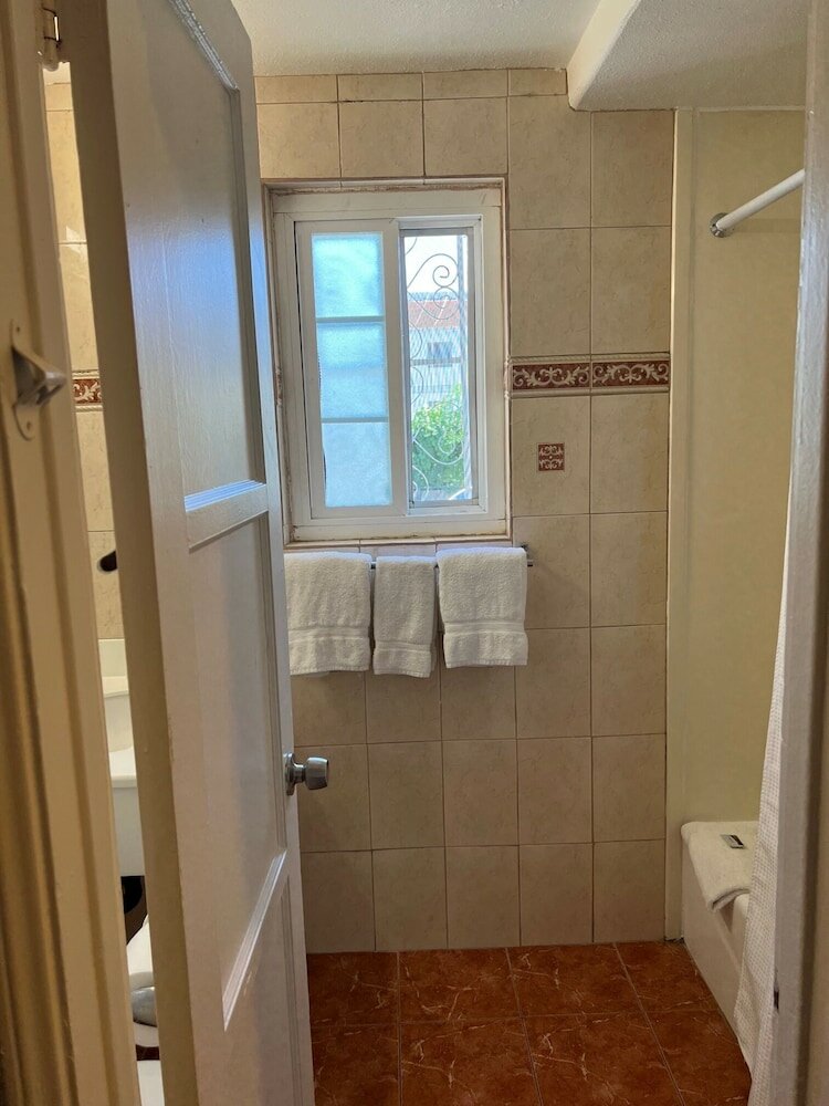 Фото Welcome Inn on Colorado Blvd