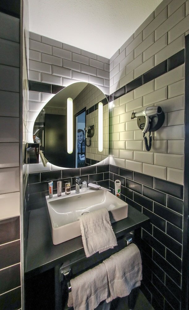 Фото Ibis Styles Clermont-Ferrand République