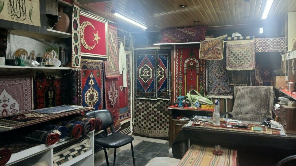 Antique store Kemerli Antique, Konya, photo