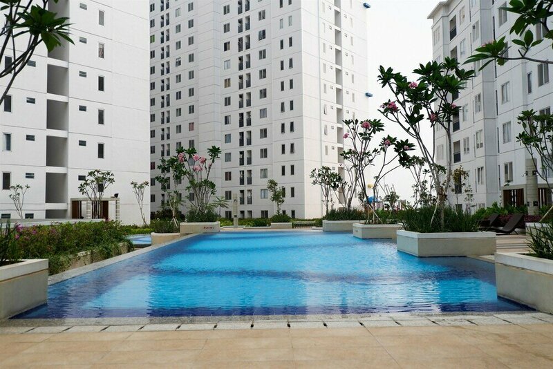 Апартаменты Homely 2 Bedroom at Bassura City Apartment by Travelio в Джакарте