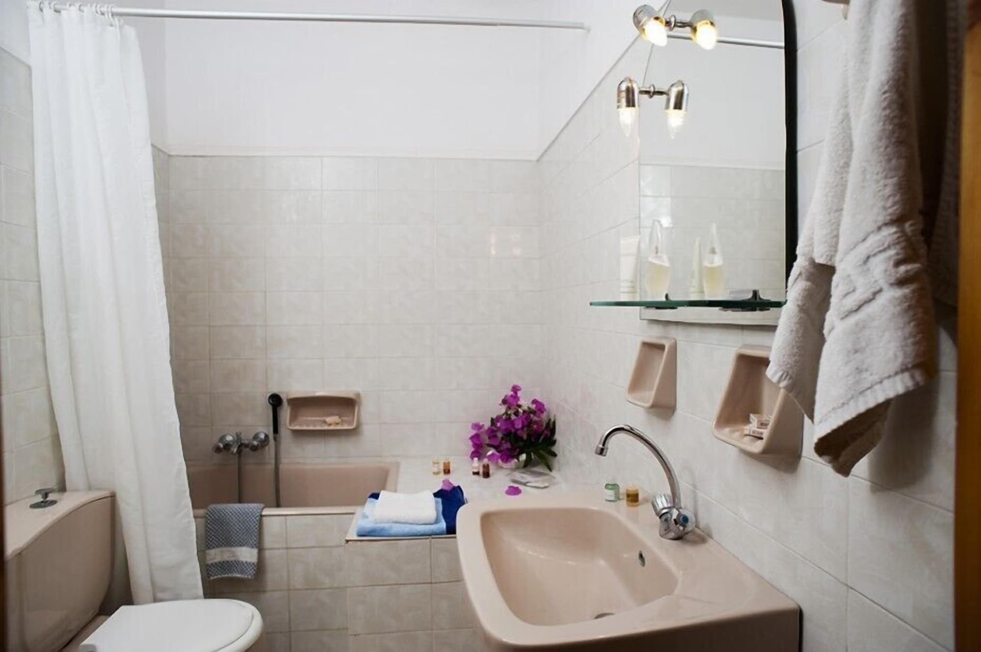 Фото Villa Alexander