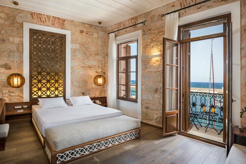 Гостиница Ambassadors Residence Boutique Hotel Chania в Ханье
