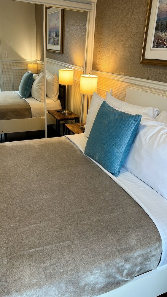 Фото Parc Suites Hotel