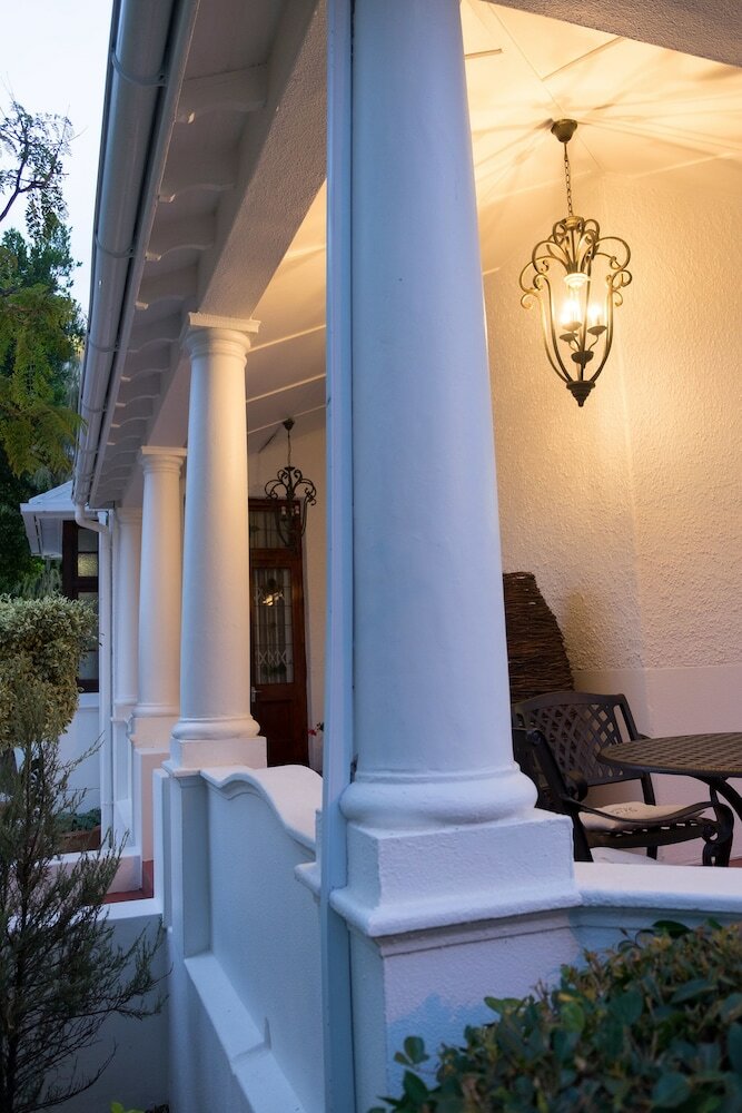 Фото 5 Camp Street Guesthouse & Self-catering